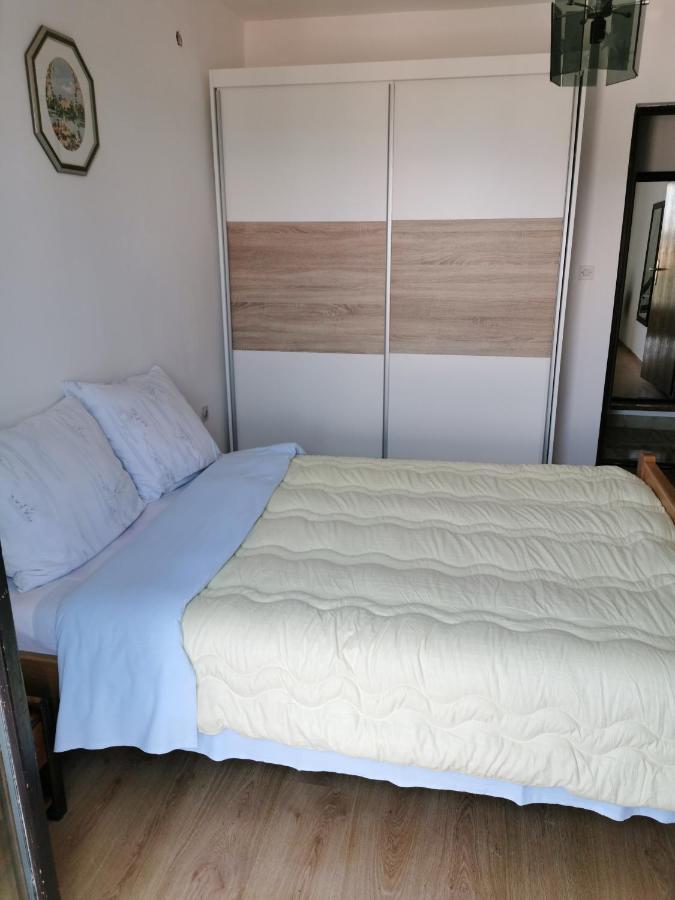 Apartment Dasek Ii, Нивице Екстериор снимка